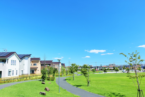 大手企業と地域密着型の企業どちらを選ぶべき
